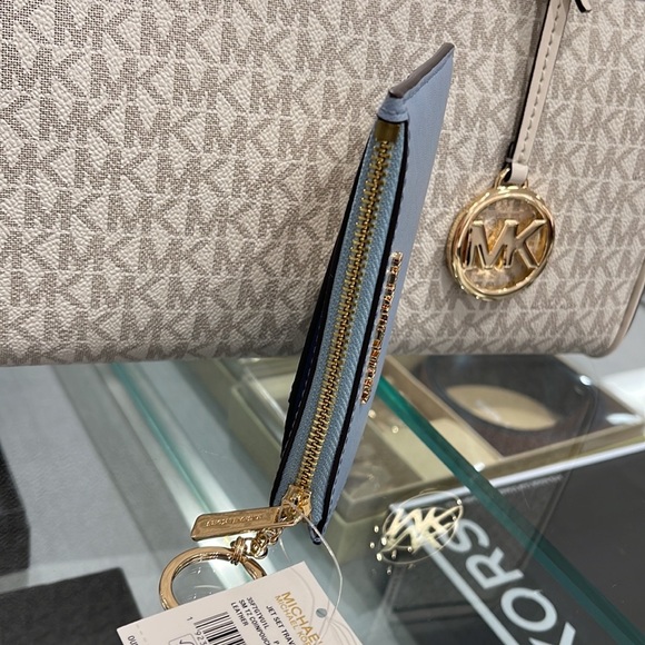 MICHAEL KORS SMALL TOP ZIP COINPOUCH WITH ID CARD CASE WALLET 
PALE BLUE 
NWT - Picture 8 of 16